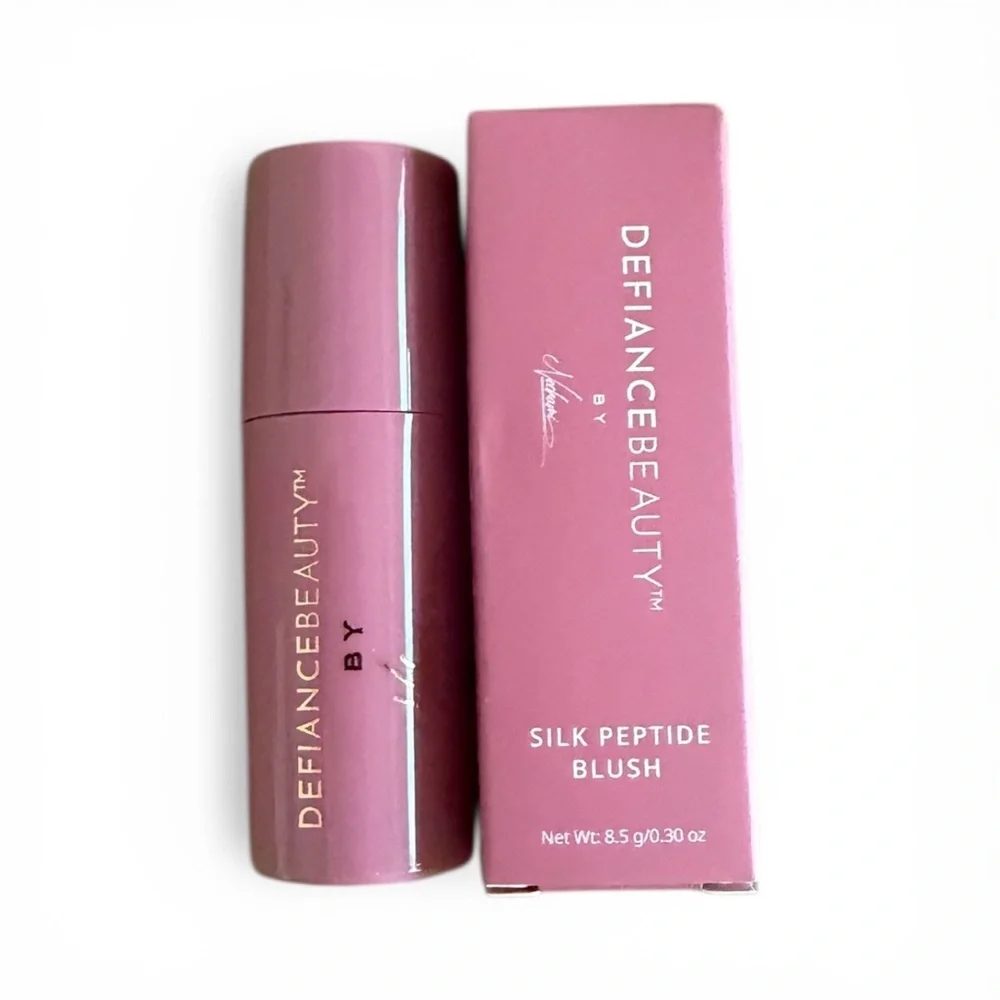 Defiance Beauty Silk Peptide Blush -8.5g/.30 OZ